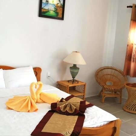 Phi Yen Hotel Chi Khu Co Ong Exteriér fotografie